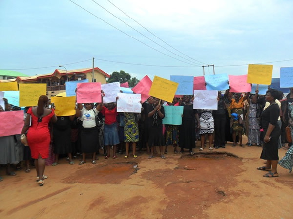 women_protest_in_anambra