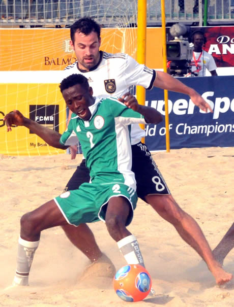 copa_beach_soccer_nigeria_beats_germany