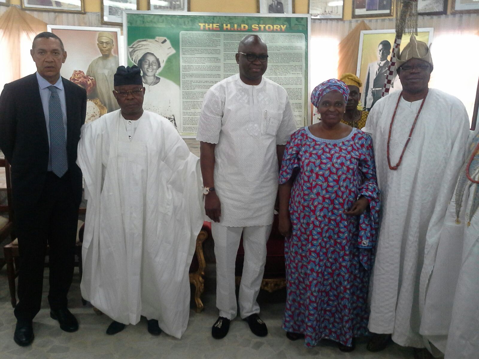 Fayose visits Awolowos, tells politicians to stop playing politics with heroes’ deaths