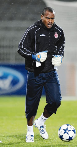 Oliseh expels Enyeama from Eagles camp in Belgium