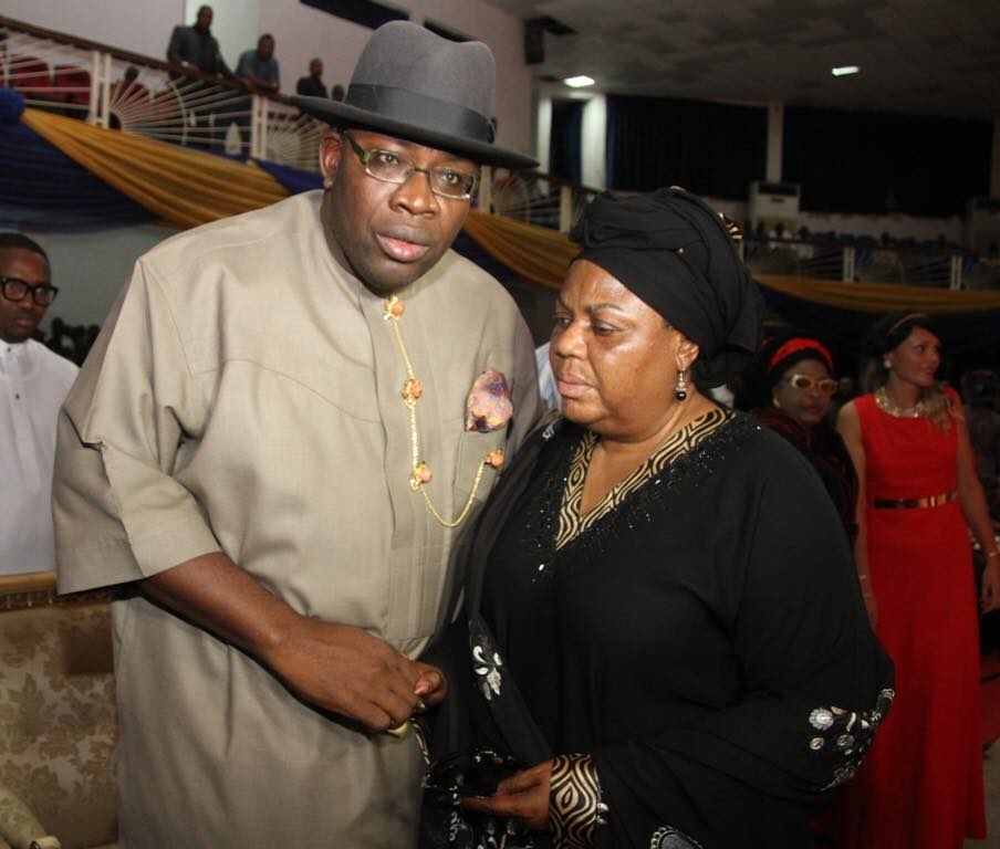 Dickson consoles Mrs. Alamieyeseigha