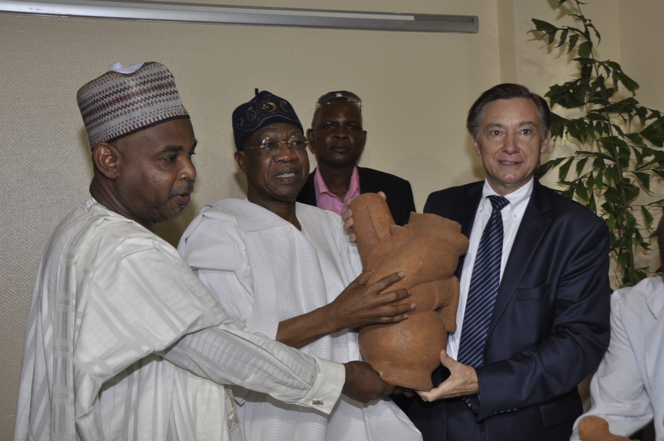 France returns artifact illegally exported from Nigeria