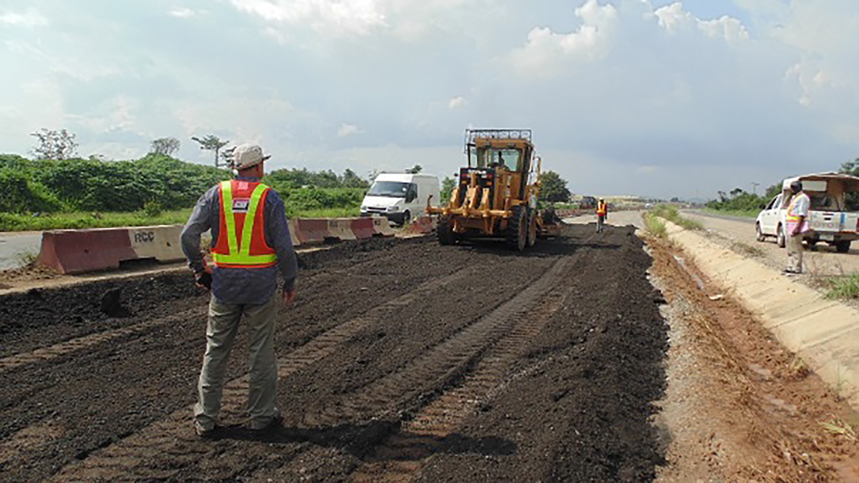 Julius Berger, RCC resume work on Lagos-Ibadan Expressway project