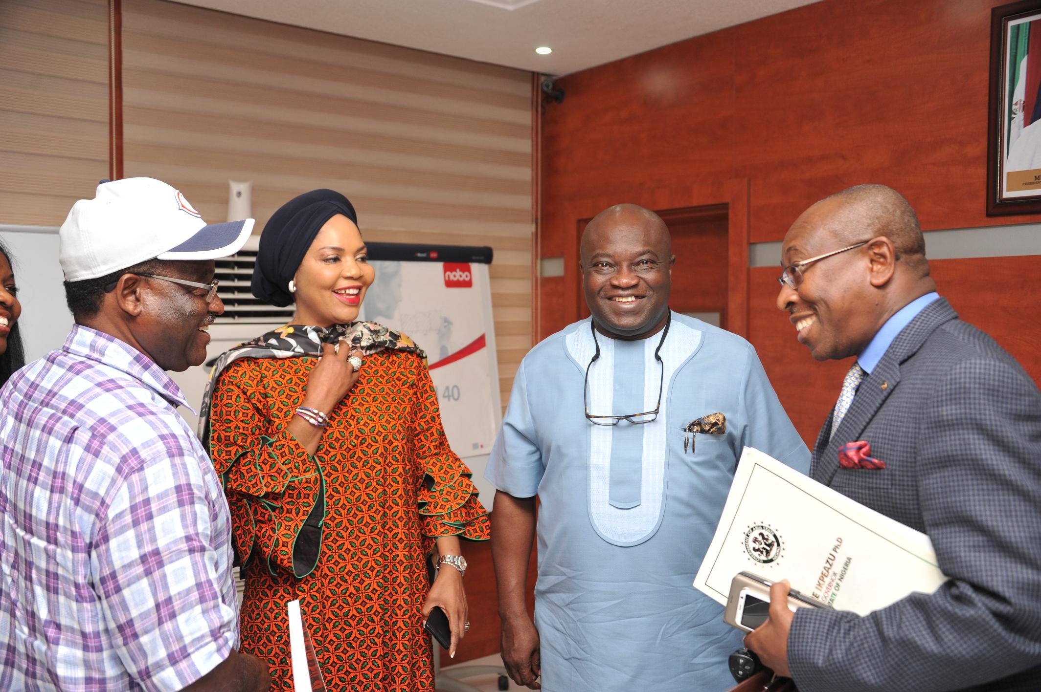 Ikpeazu receives medical team from U.S.