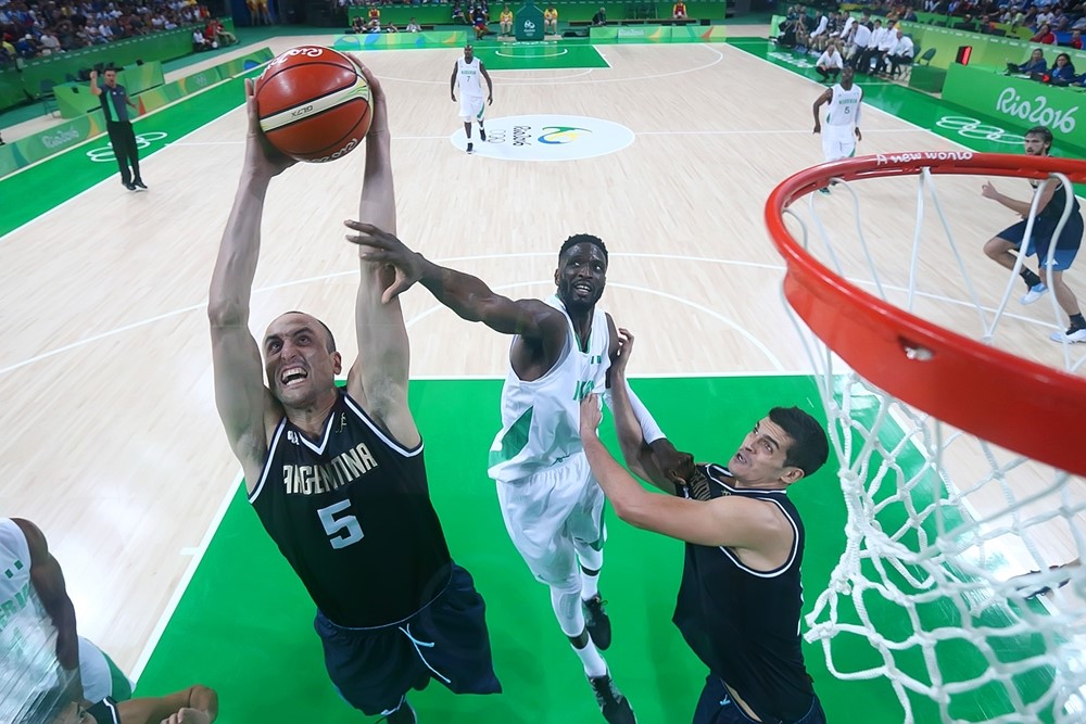 Argentina beats Nigeria 94-66 in Olympic men’s basketball