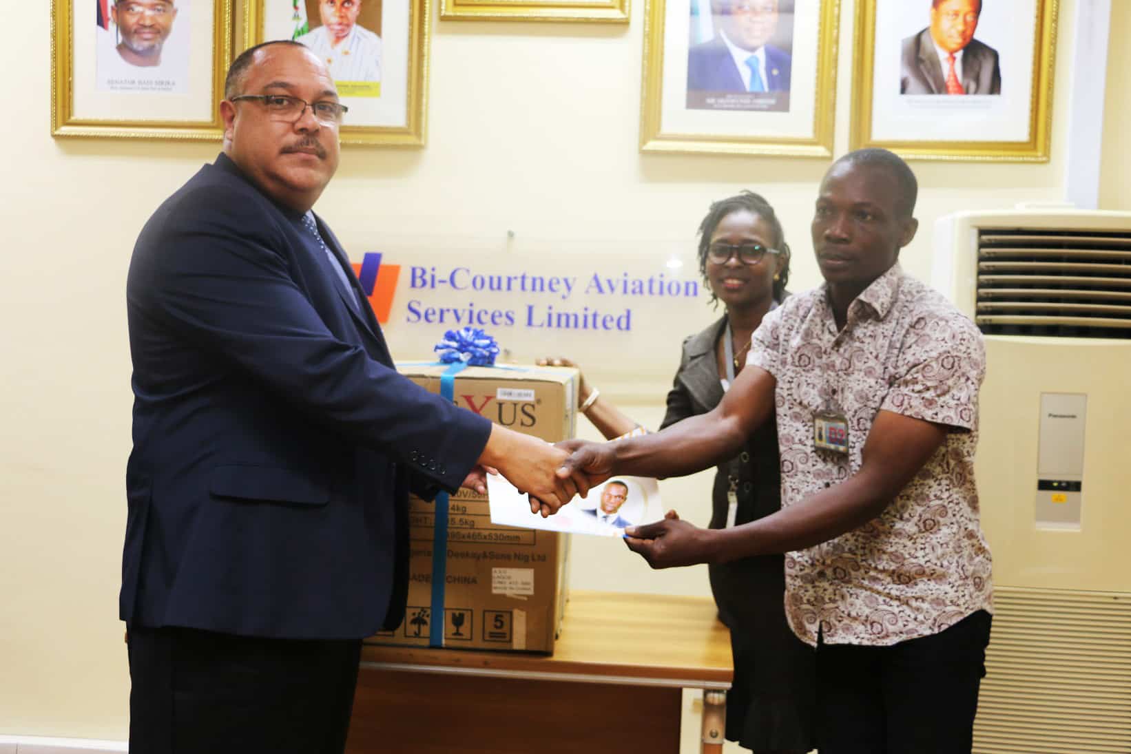 Bi-Courtney honours honest cleaner at MMA2