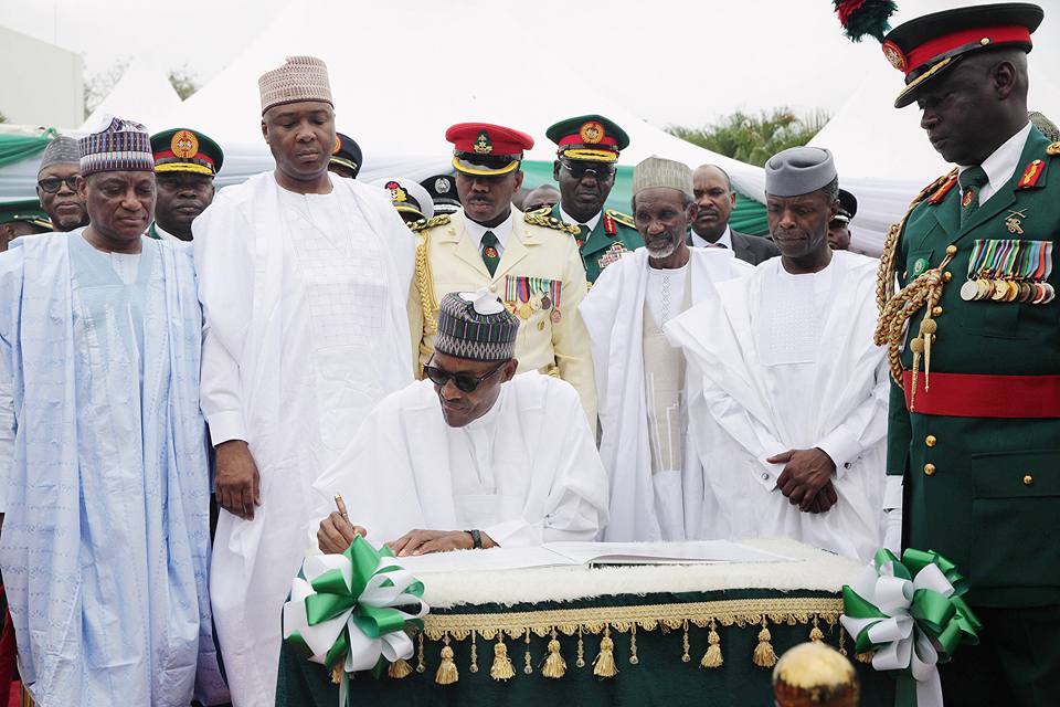 Buhari signs Independence Anniversary register