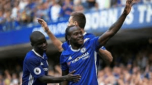 Victor Moses scores in Chelsea 3-0 defeat of champions, Leicester
