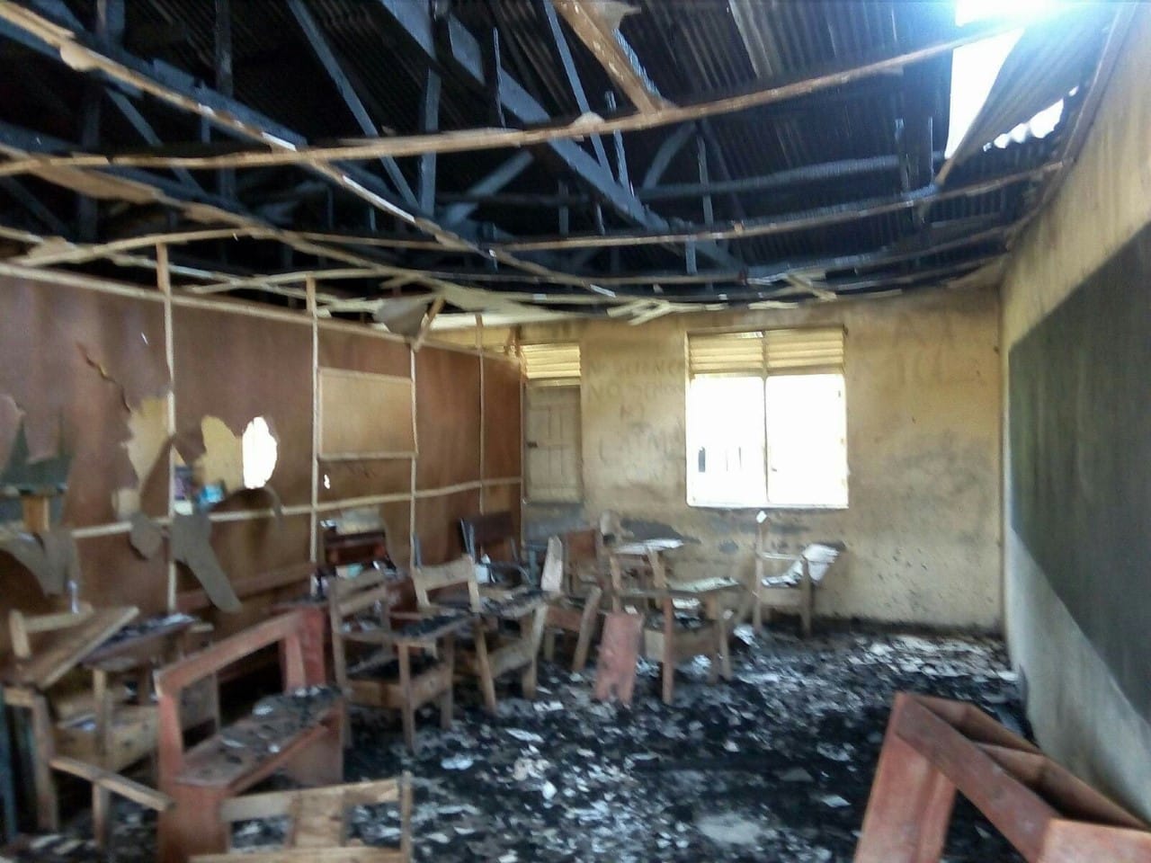 Students on the rampage in Oyo