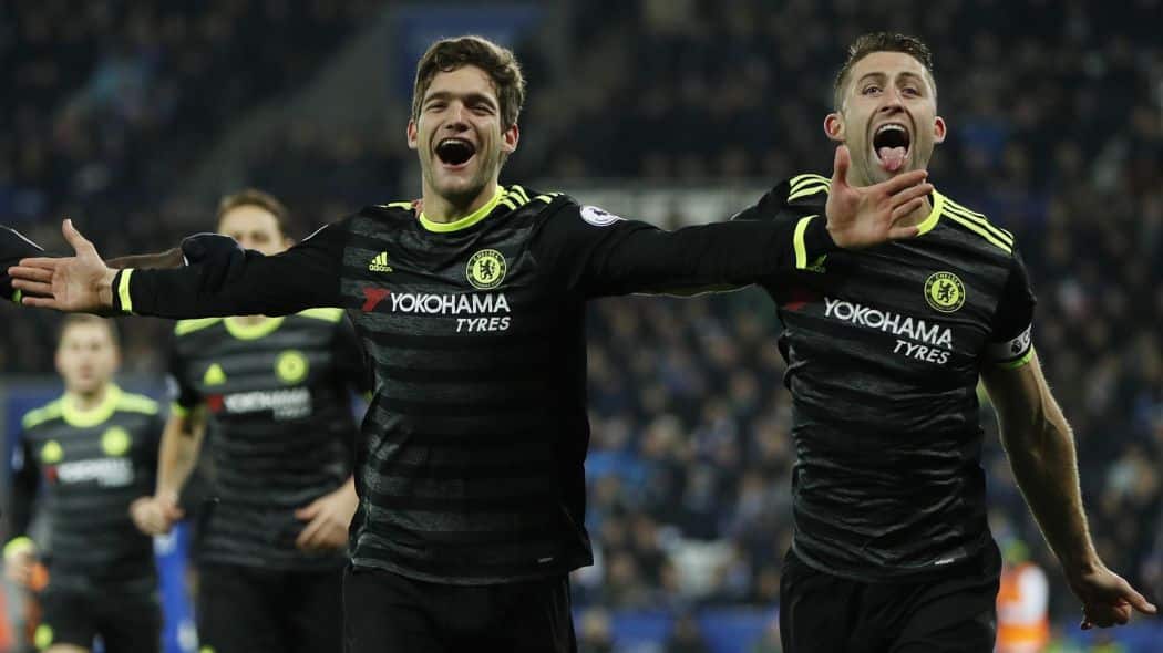 Chelsea beat reigning champions Leicester to go seven points clear