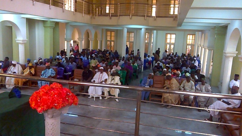 Robbers on the rampage in Oyo; residents hold emergency meeting