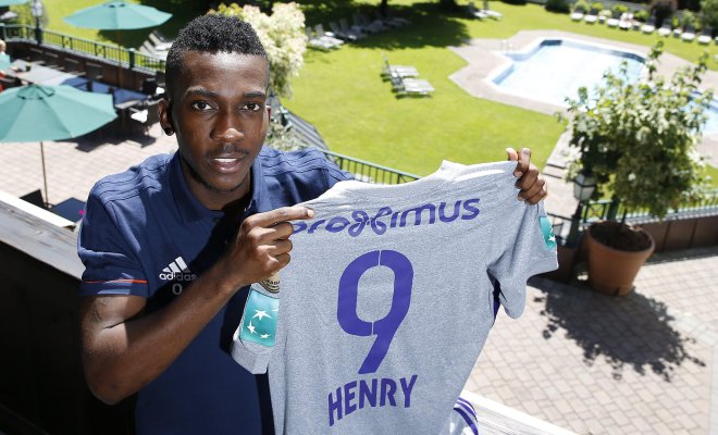 Onyekuru to wear Jersey No. 9 at Anderlecht