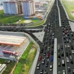 Traffic gridlock, robbery: LASG issues quit order to illegal-structure owners on Lekki/Ajah Road