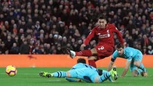Firmino's  hat-trick fires Liverpool to 5-1 win over Arsenal