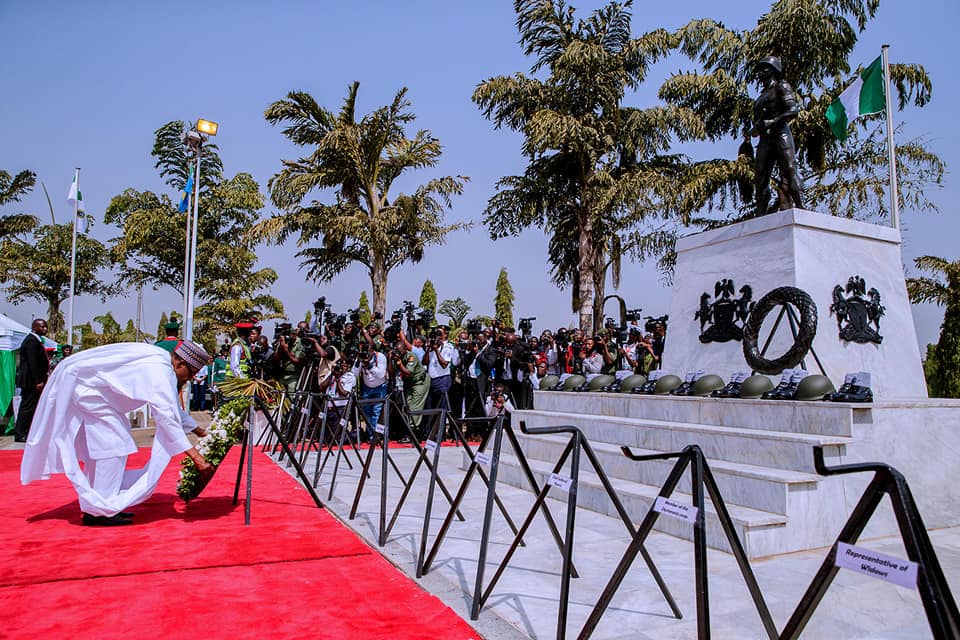 Buhari, Osinbajo, Saraki, Dogara, Onnoghen remember Nigeria’s fallen heroes, perform wreath laying
