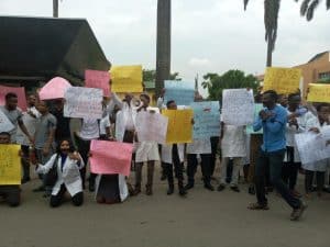 LUTH doctors commence two-day warning strike