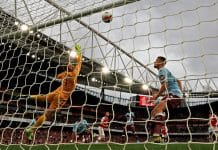 Aubameyang's late strike earns 3-2 win for Arsenal over Aston Villa
