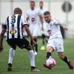 Santos miss chance to close gap on leaders in 2-0 defeat