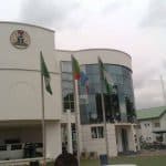 Imo: Security personnel barricade Govt House as Okorocha congratulates Uzodinma