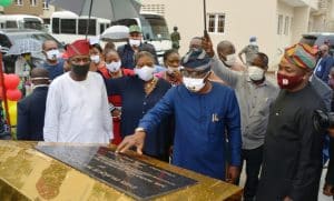 Sanwo-Olu inaugurates 264 units of flats in Lekki