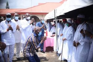Oshiomhole to Edo elders: I'm 68 years,  I have come to apologise for my mistakes