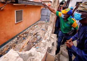 Helicopter crash: Sanwo-Olu visits scene, promises to renovate affected structures