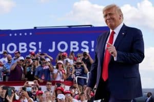 Convention: Democratic heavyweights descend on Trump