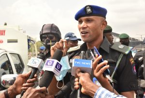 Three police officers, naval rating's vehicles impounded by Lagos anti-one way squad