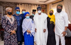 Sanwo-Olu receives notes Jakande left for him