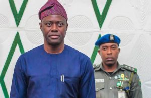 Makinde receives Service Chiefs, demands  more troops to combat insecurity in Oyo