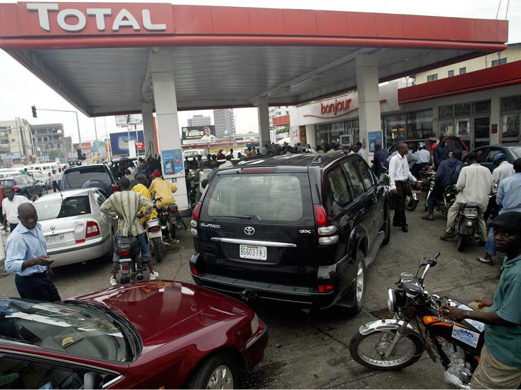 Residents engage in panic buying over uncertainty in petrol pump price