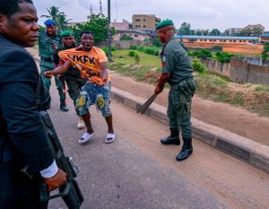 Sanwo-Olu arrests machete-wielding criminals robbing motorists + pix