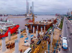 Sanwo-Olu vows to complete Red, Blue Train Line projects, orders engagement of UNILAG, LASU, YABATECH Engineering students 