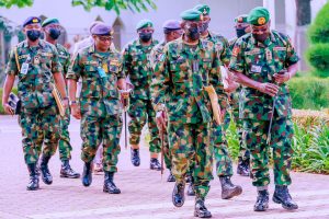 Buhari meets Service Chiefs, says 'bandits becoming a nuisance, killing people, doing what they like'