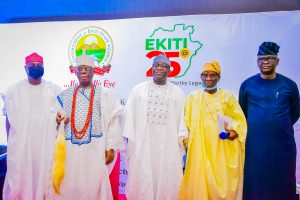 Fayemi institutionalises Ekiti “Oni Uyi” Honours awards; honours Adebayo, Fayose, Oni, ex-MILADs, others at maiden edition