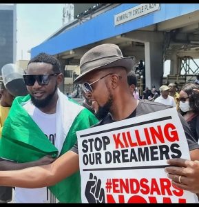 #EndSARS: FG receives final reports of inquiry from 11 states, insurance firms pay N9bn, hundreds take to streets 