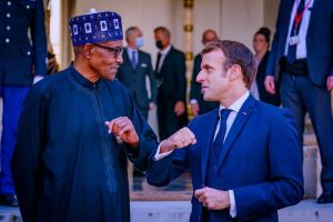 Buhari assures France of cooperation to dismantle international criminal networks