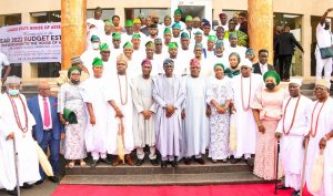 Infrastructure,  education top Lagos priorities in 2022, as Sanwo-Olu proposes N1.388trn budget