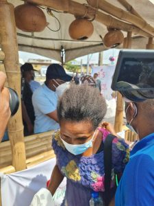 Shouts of 'four more years' as Sanwo-Olu makes surprise appearance at Food Outreach for vulnerable