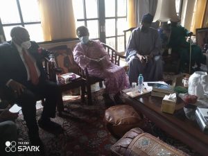 Daniel visits Shonekan's residence, says 'Nigeria has lost one of its finest Corporate players'