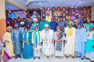 Reelection: Oyetola visits Alapomu