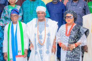 Reelection: Oyetola visits Alapomu