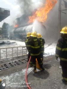 Mobil Petrol Station on fire + Pix