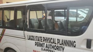 Illegal construction: Thugs attack Lagos Govt officials, suspects arrested  