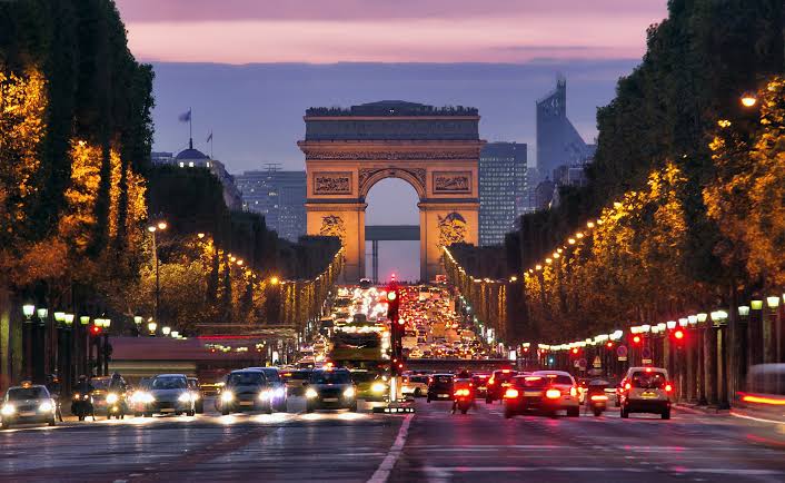 France’s GDP stagnates in Q1