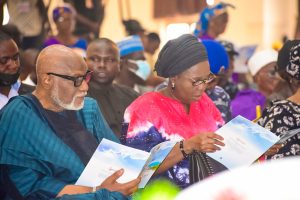 Owo massacre: Akeredolu weeps at funeral service