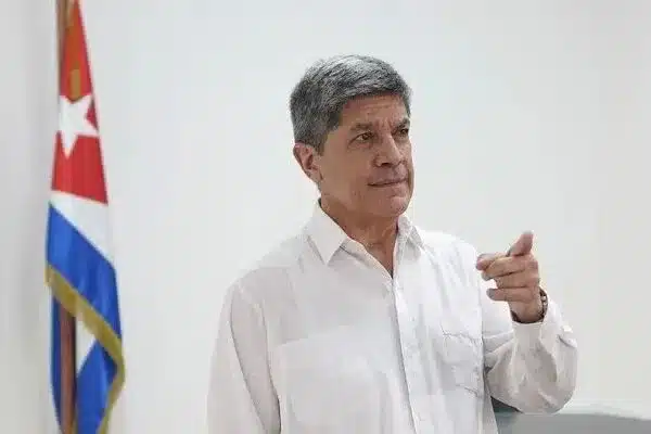 Cuban legislators faults  U.S. trade embargo