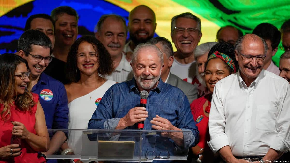 German leaders congratulate Lula on election win