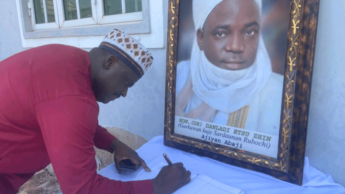 AMAC Chairman commiserates with Kuje residents over death of former Chairman