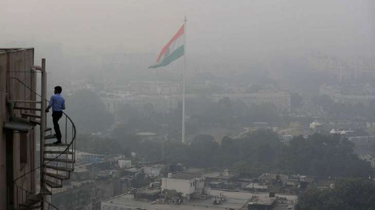 Air pollution level becomes severe in Indian capital region